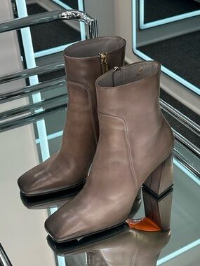 Santoni "Hanalei" Booties
